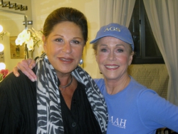 backstage040409-lainiekazan