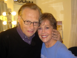 backstage040509-larryking
