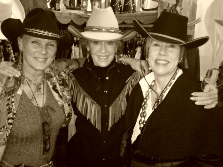 Nathalie, the beautiful owner of the store, with me and Jewelle