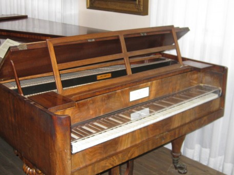 This is a piano forte that Beethoven played. Unlike the clavichord, the piano forte could be soft or loud as the name suggests 