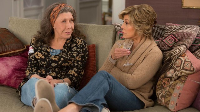Lily Tomlin and Jane Fonda as best friends "Grace and Frankie."