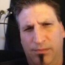 Profile picture of Johnny