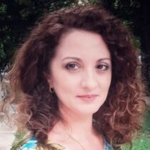 Profile picture of Daniela Plopeanu